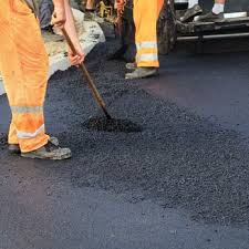 Best Asphalt Driveway Installation  in Belvedere, CA